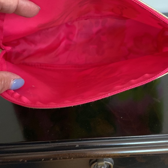 Lilly Pulitzer for Estée Lauder - Picture 3 of 3